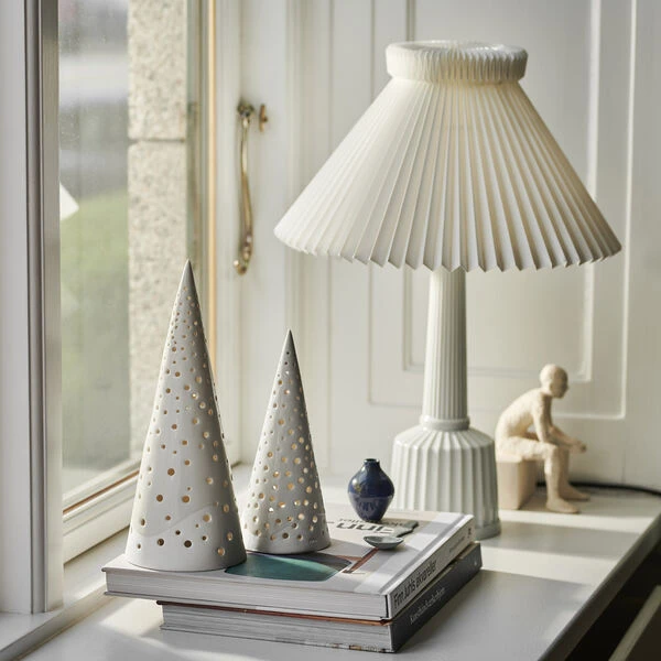 Kähler Nobili Telysestake, Snøhvit 4 Kähler Nobili Telysestake, Snøhvit - Bilde 2