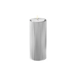 Georg Jensen Bernadotte Telysholder, Medium