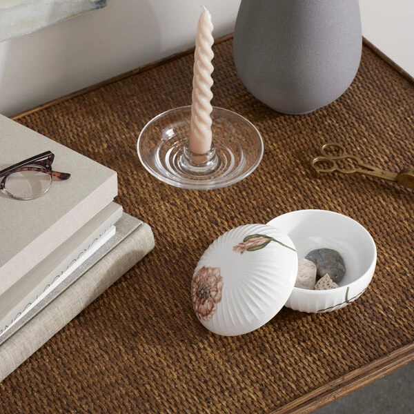 Kähler Hammershøi Poppy Bonbonniere, Hvit 4 Kähler Hammershøi Poppy Bonbonniere, Hvit - Bilde 2