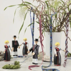 Norsk Bunad Kvinne, Sort/rød/hvit -Skandinavisk Shop 902362871 M3